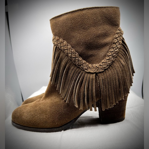 Sbicca Vintage Collection Olive Green Fringe Booties Size 7.5 - Picture 4 of 13